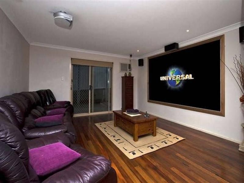 9 Joyce Street, Floraville NSW 2280