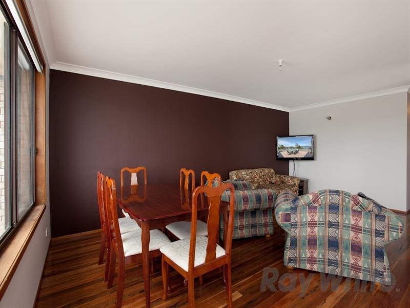 2/348 The Esplanade, Speers Point NSW 2284