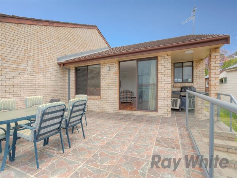 2/348 The Esplanade, Speers Point NSW 2284