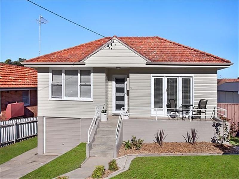 12 Claremont Avenue, Adamstown Heights NSW 2289