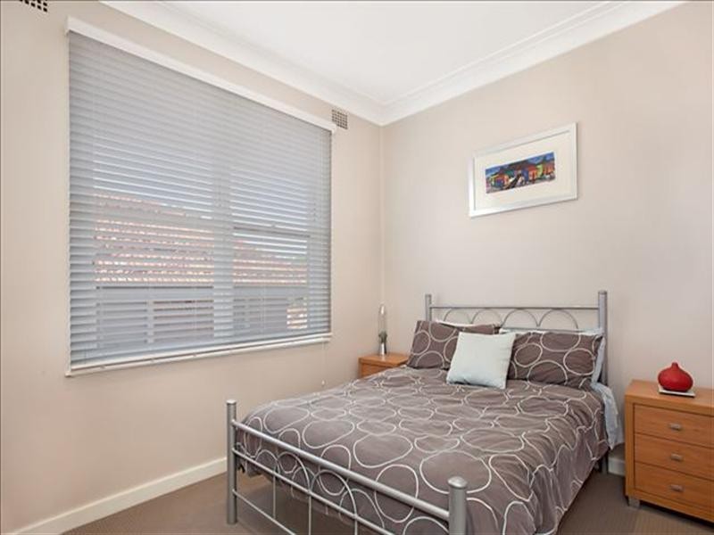 12 Claremont Avenue, Adamstown Heights NSW 2289