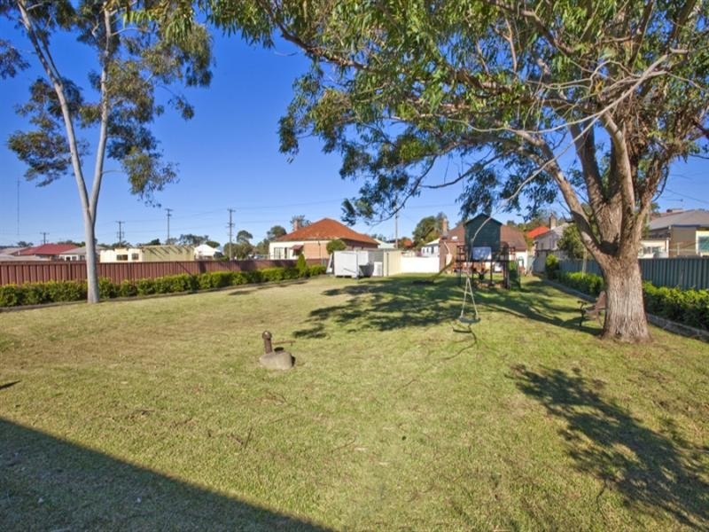 97 Prince Street, Waratah NSW 2298