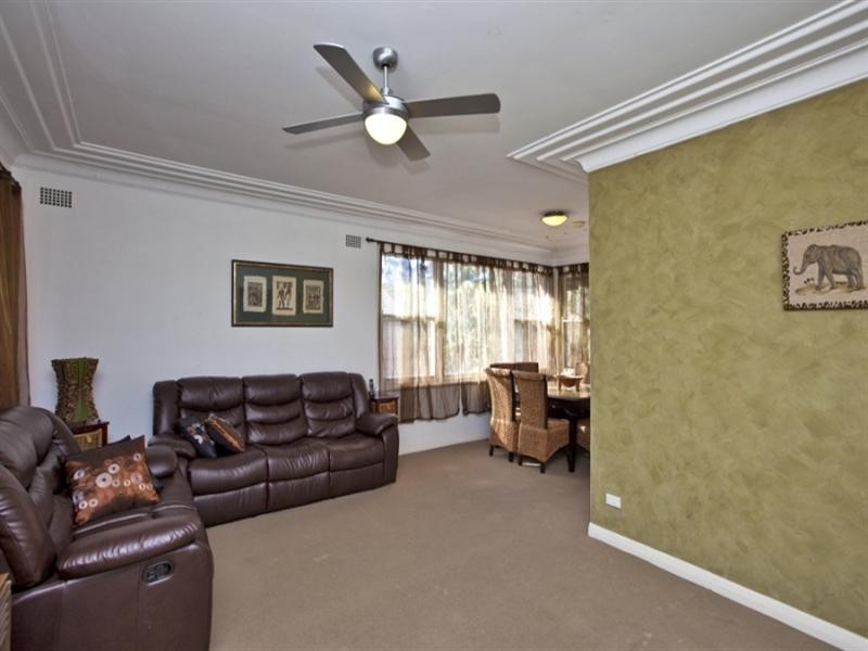 147 Charlestown Road, Kotara South NSW 2289