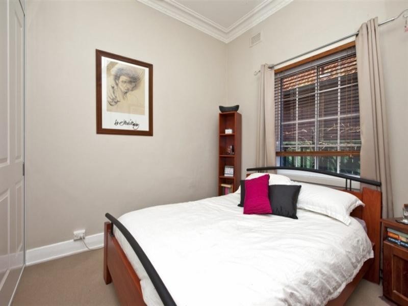 22 Nevill Street, Mayfield NSW 2304