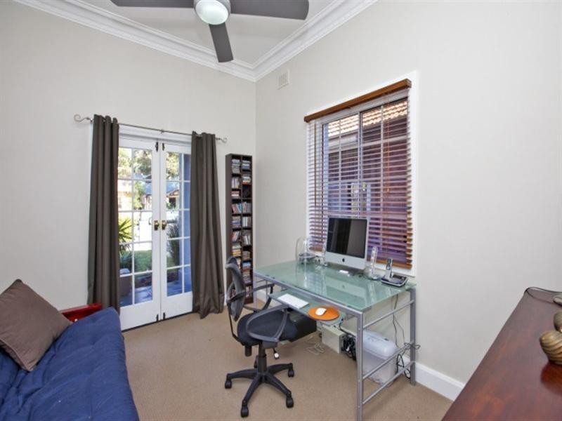 22 Nevill Street, Mayfield NSW 2304