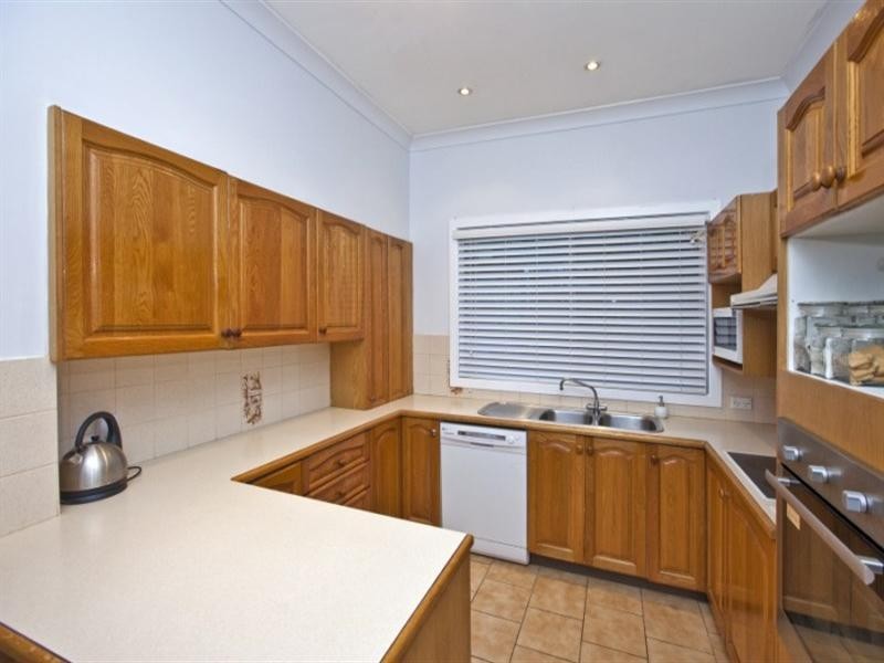 15 Lees Street, Charlestown NSW 2290