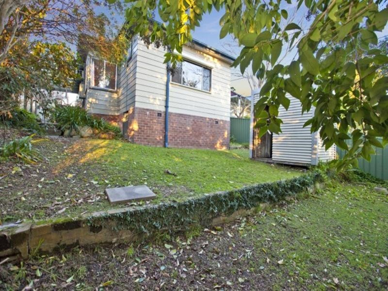 15 Lees Street, Charlestown NSW 2290