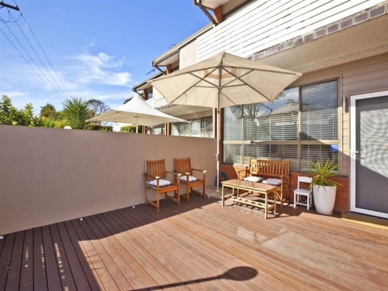 2/74 Railway Street, Merewether NSW 2291