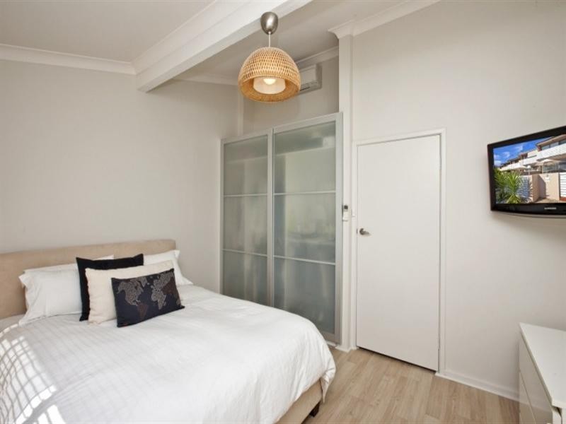 2/74 Railway Street, Merewether NSW 2291