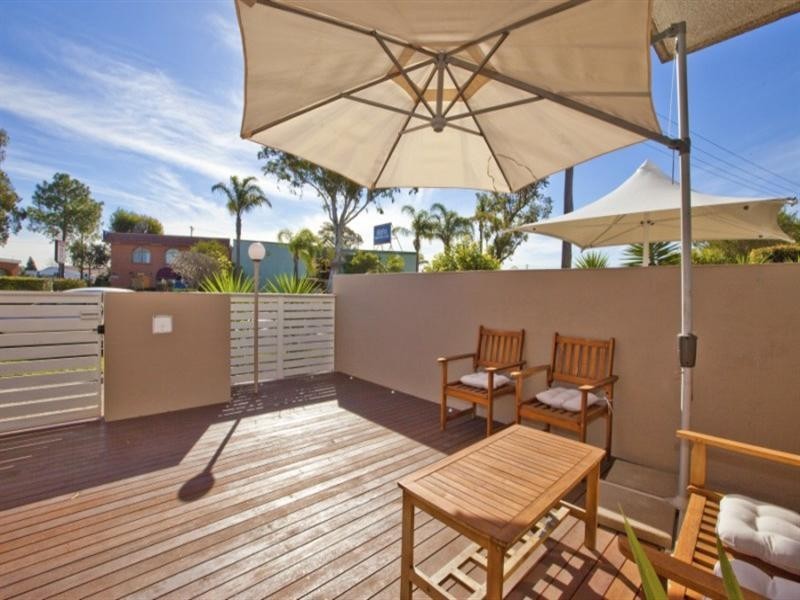 2/74 Railway Street, Merewether NSW 2291