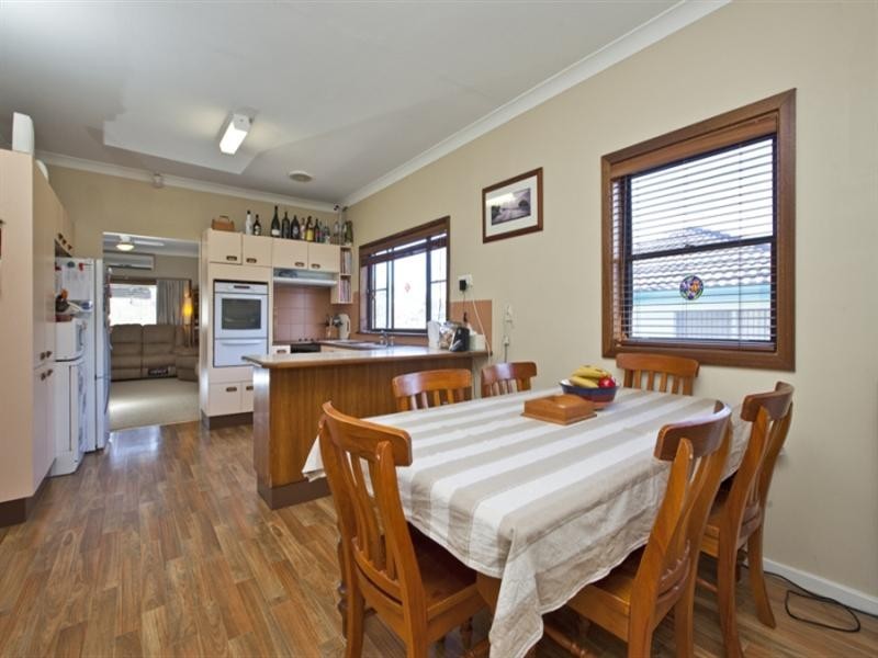 58 Tennent Road, Mount Hutton NSW 2290