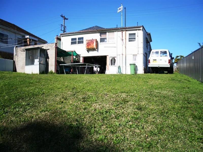 27 Ridley Street, Charlestown NSW 2290