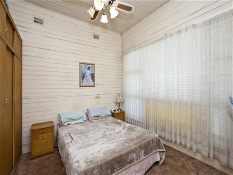 83 Margaret Street, Mayfield East NSW 2304