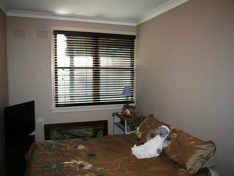 14 Alder Crescent, Gateshead NSW 2290