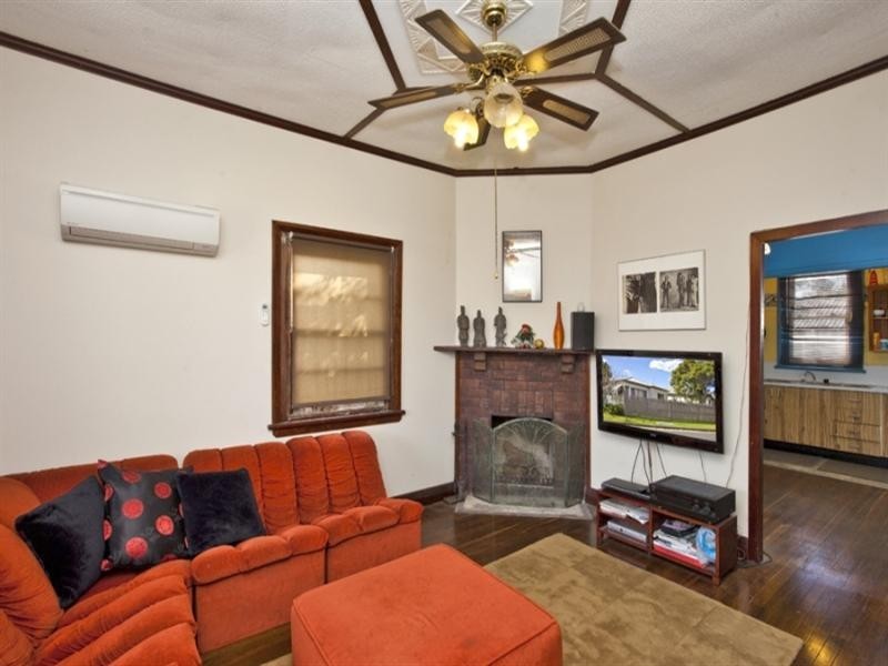 9 Railway Terrace, Mayfield NSW 2304