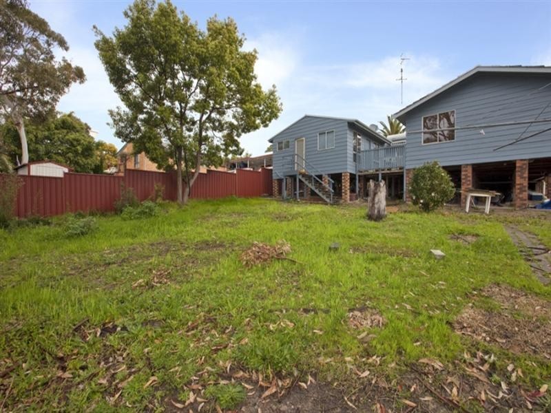 14 Auklet Road, Mount Hutton NSW 2290