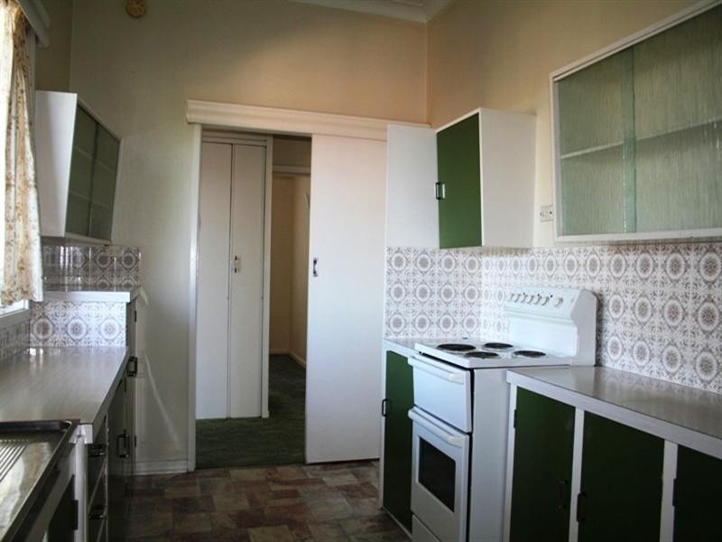 212 Warners Bay Road, Mount Hutton NSW 2290