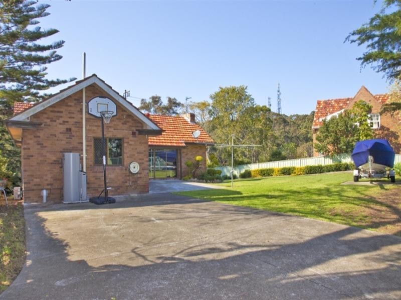 466 Brunker Road, Adamstown Heights NSW 2289