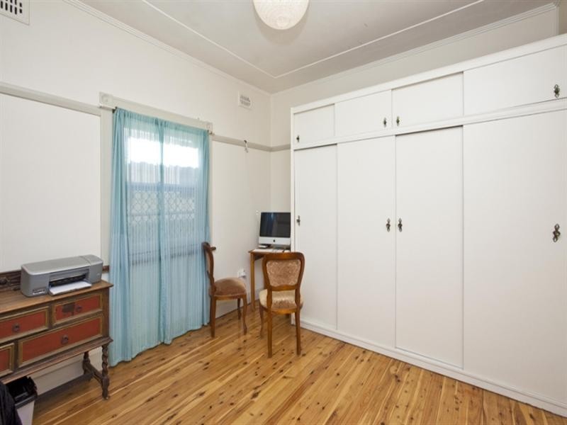 57 Waratah Street, Mayfield NSW 2304