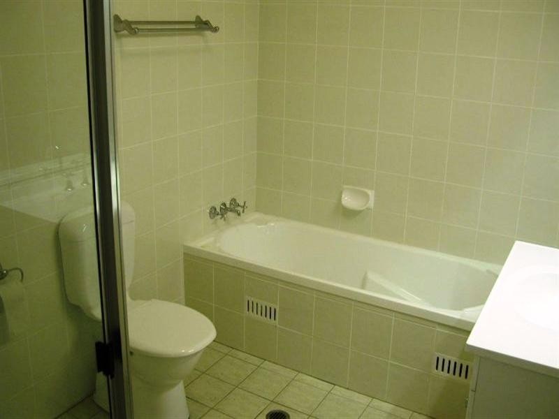 1/126 Brunker Road, Adamstown NSW 2289