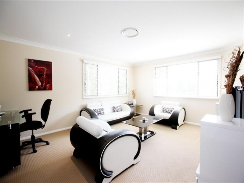 17 Sassafras Close, Valentine NSW 2280