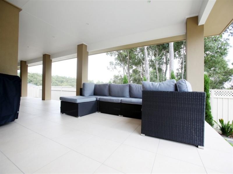 17 Sassafras Close, Valentine NSW 2280