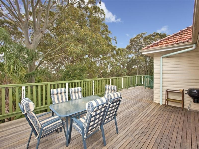 18 Montrose Avenue, Adamstown Heights NSW 2289