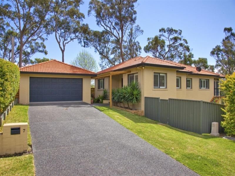 7 Forrester Close, Warners Bay NSW 2282