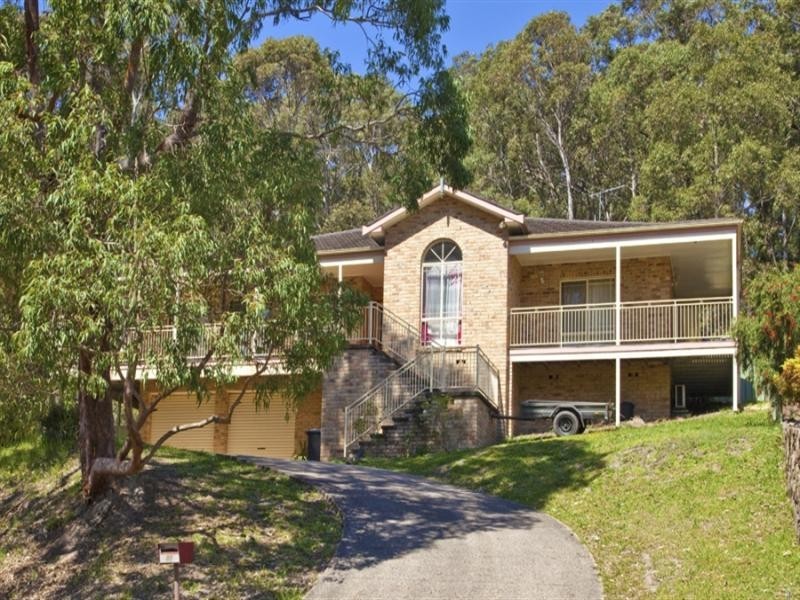 61 Seaview Close, Eleebana NSW 2282