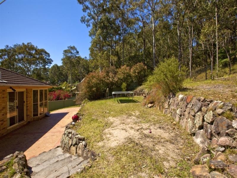 61 Seaview Close, Eleebana NSW 2282