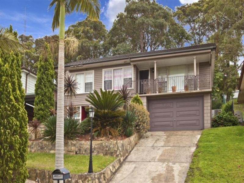 8 Lisa Avenue, Warners Bay NSW 2282