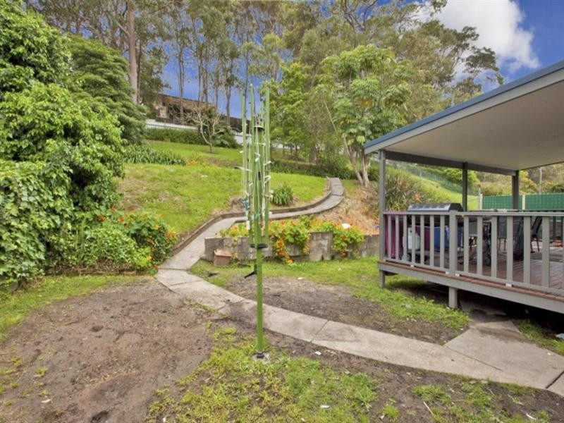 8 Lisa Avenue, Warners Bay NSW 2282
