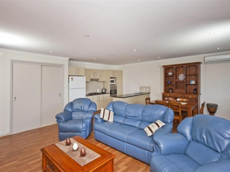 4/151 Teralba Road, Adamstown NSW 2289