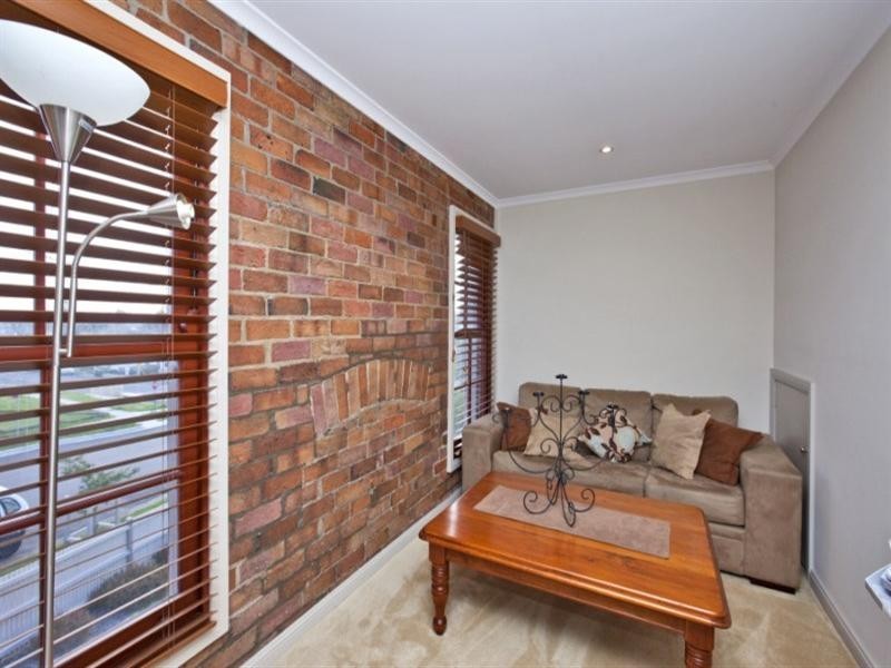 4/151 Teralba Road, Adamstown NSW 2289