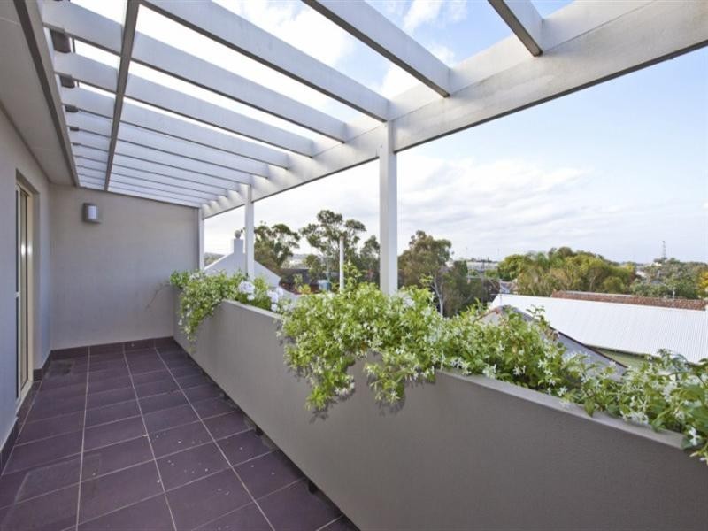 4/151 Teralba Road, Adamstown NSW 2289