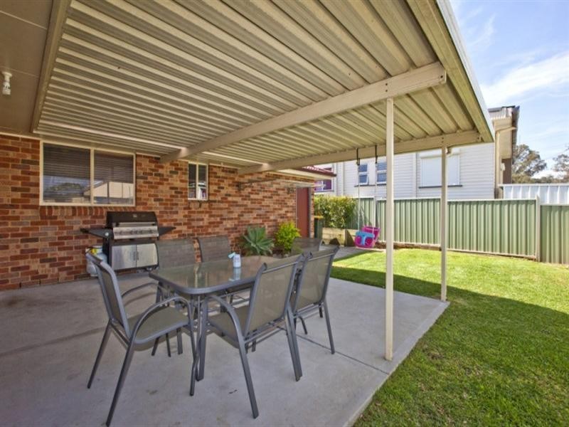 2A Bruce Street, Glendale NSW 2285