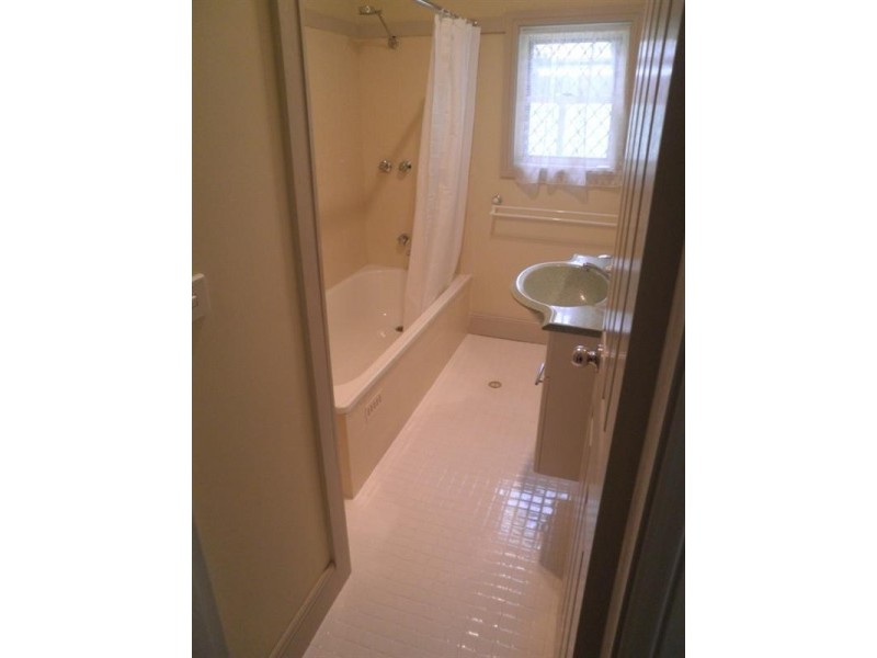 7 Ash Place, Gateshead NSW 2290