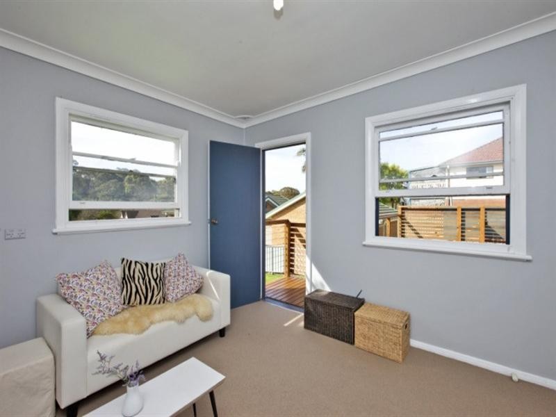 35 Kenibea Avenue, Kahibah NSW 2290