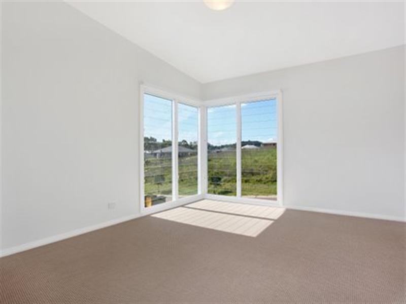 23/4 Crawford Lane, Mount Hutton NSW 2290