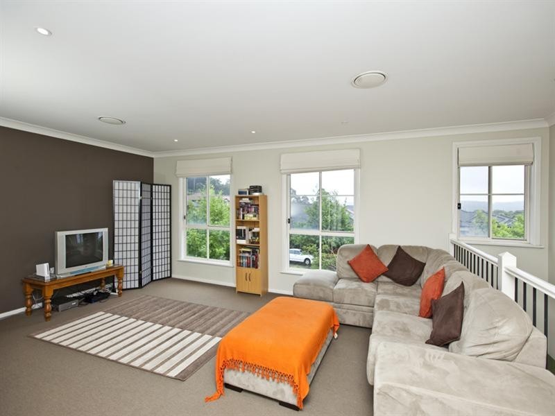 5 The Hill, Valentine NSW 2280