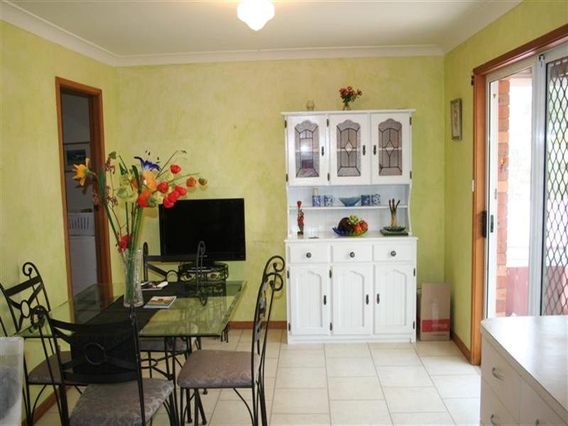 65 Kestrel Avenue, Mount Hutton NSW 2290