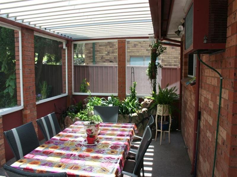 65 Kestrel Avenue, Mount Hutton NSW 2290