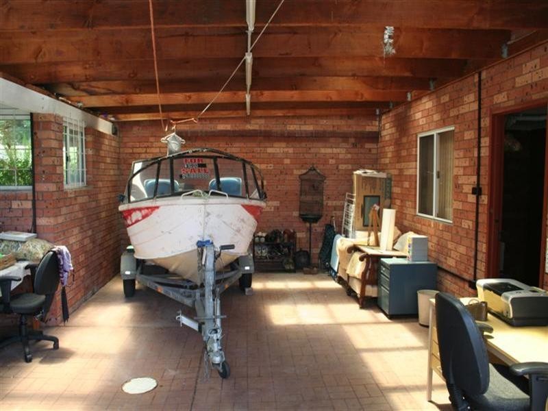 65 Kestrel Avenue, Mount Hutton NSW 2290