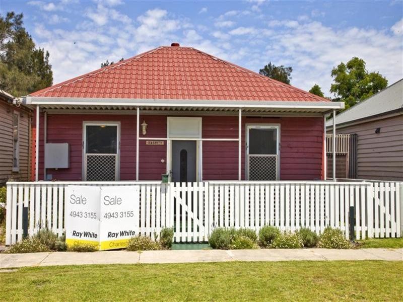 143 Young Street, Carrington NSW 2294