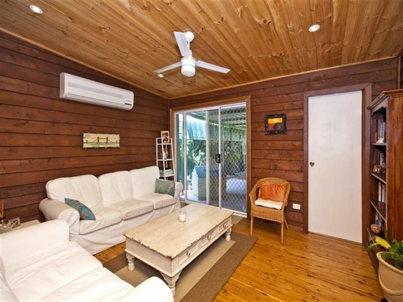 143 Young Street, Carrington NSW 2294