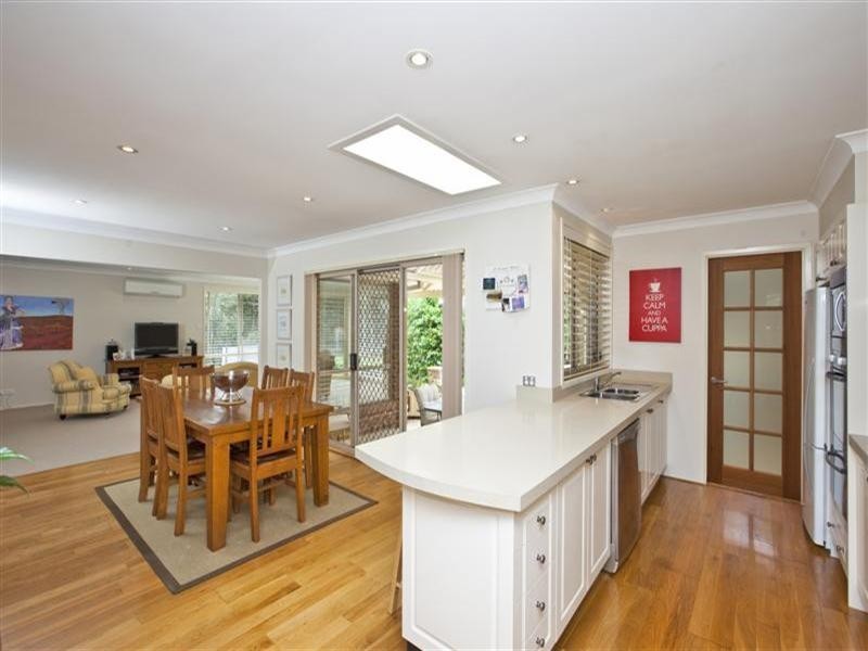 37 Leichhardt Road, Valentine NSW 2280