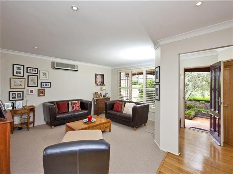 37 Leichhardt Road, Valentine NSW 2280