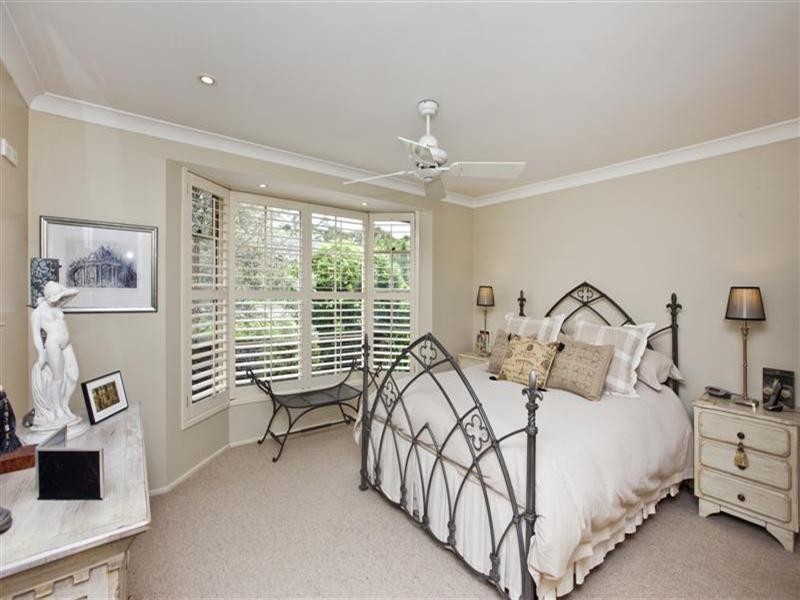 37 Leichhardt Road, Valentine NSW 2280