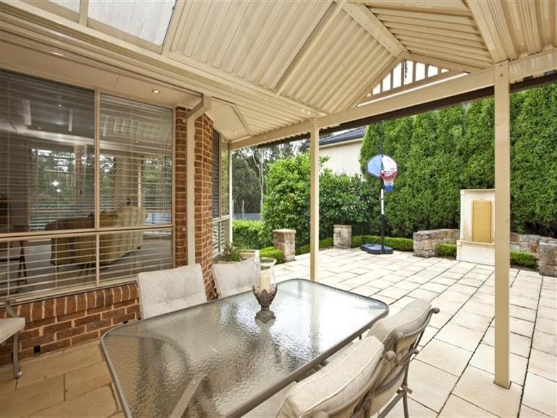 37 Leichhardt Road, Valentine NSW 2280