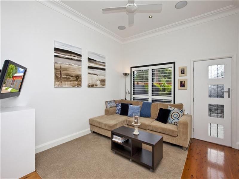 101 Lindsay Street, Hamilton NSW 2303